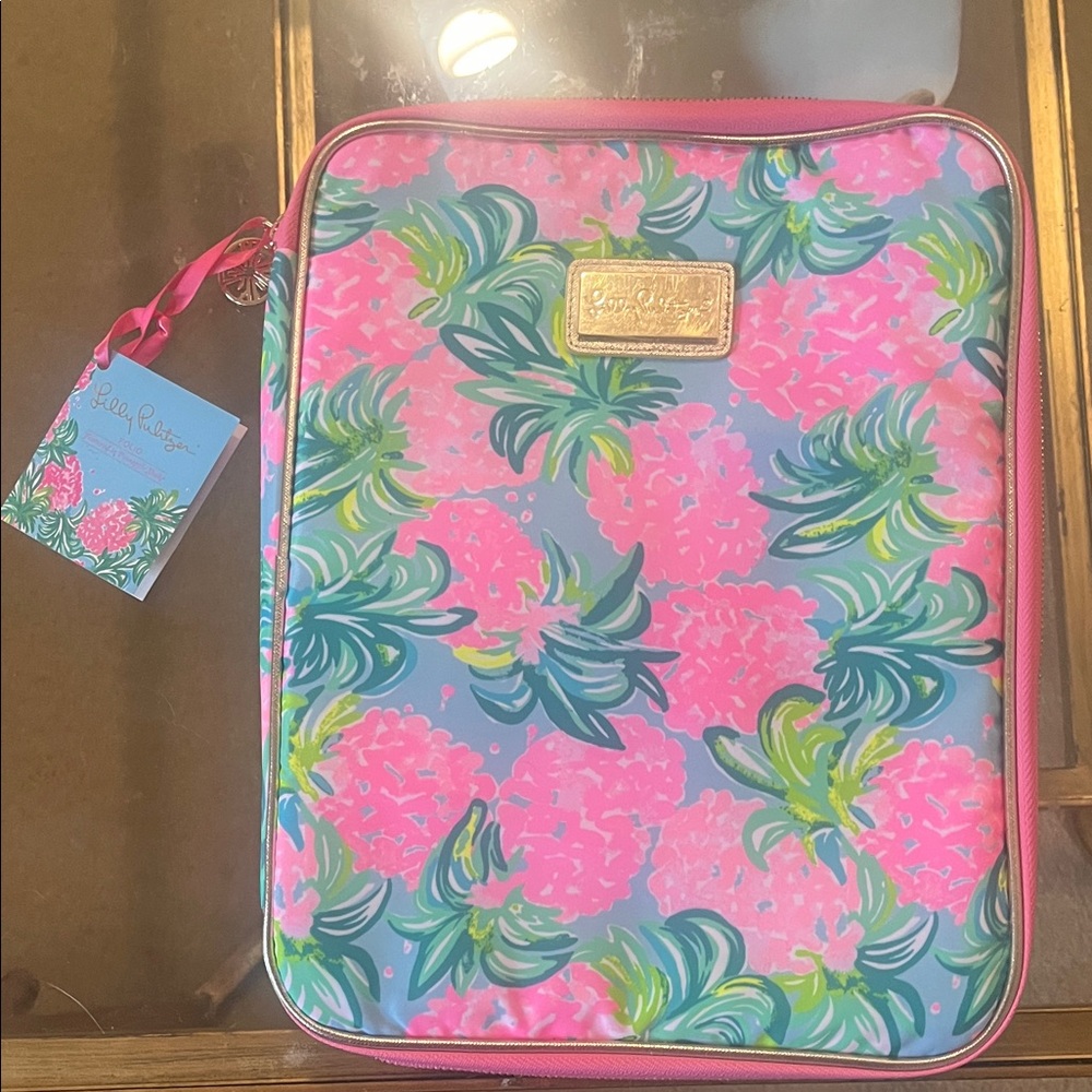 Lilly Pulitzer Pink and Green Folio